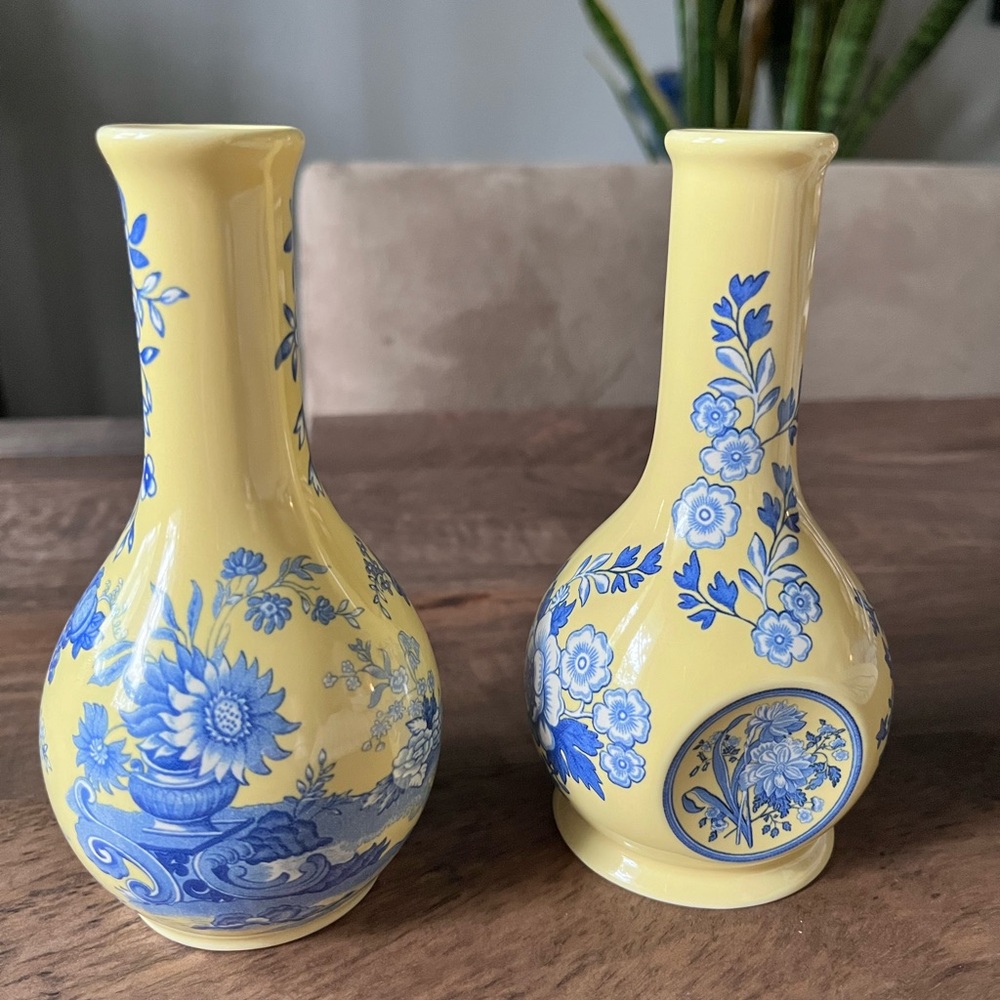 2 Spode Blue Room Garden Collection Vintage Bud Vase L0407 Blue Yellow England